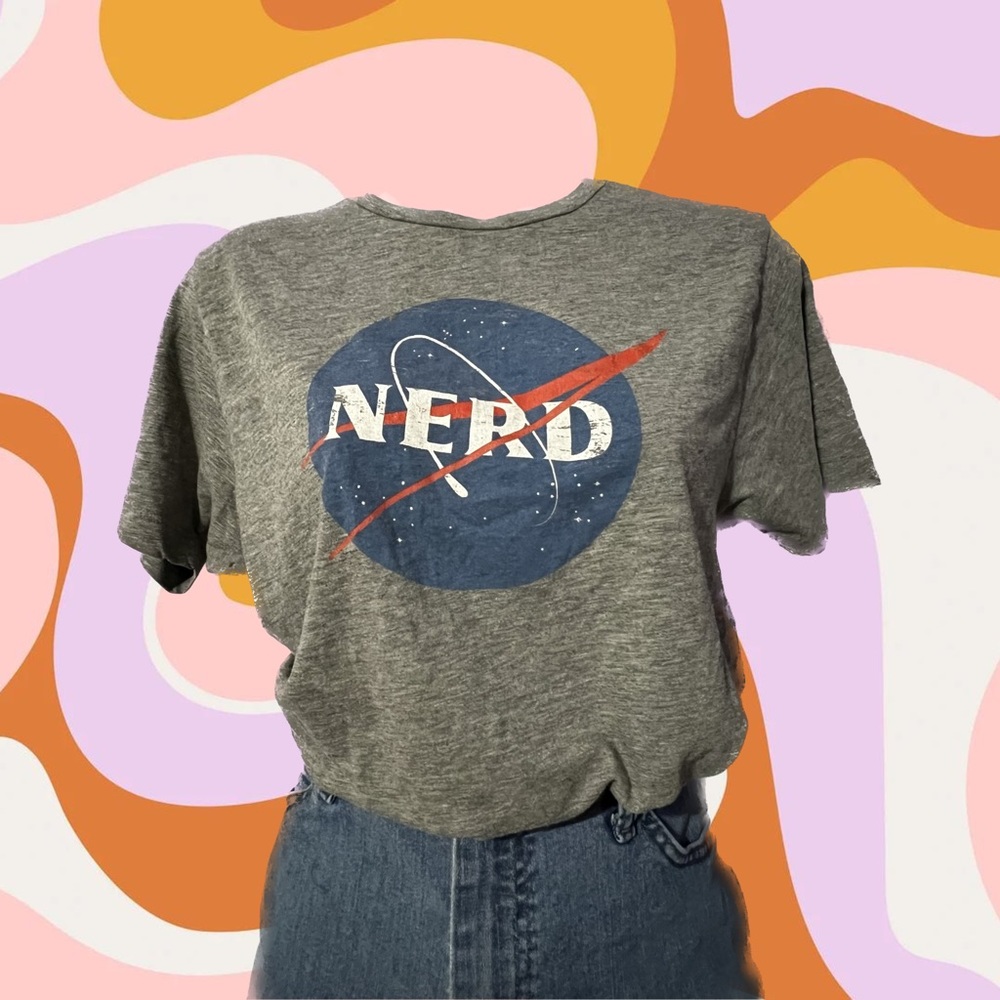 Busted Tees “nerd” gray NASA style t-shirt size medium